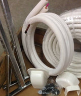 Montasjepakke Montasjepakka inneholder: Ferdig flenset isolerte kobberrør - 1/4 x 3/8''PFXP 4g kabelkondensvannslangeplastkanal i 1m lengder1stk veggterminal1stk 90g bend2stk skjøt1sett galvaniserte braketter 50cm1sett vibrasjonsdemper i gummi 1,5m tilslu
